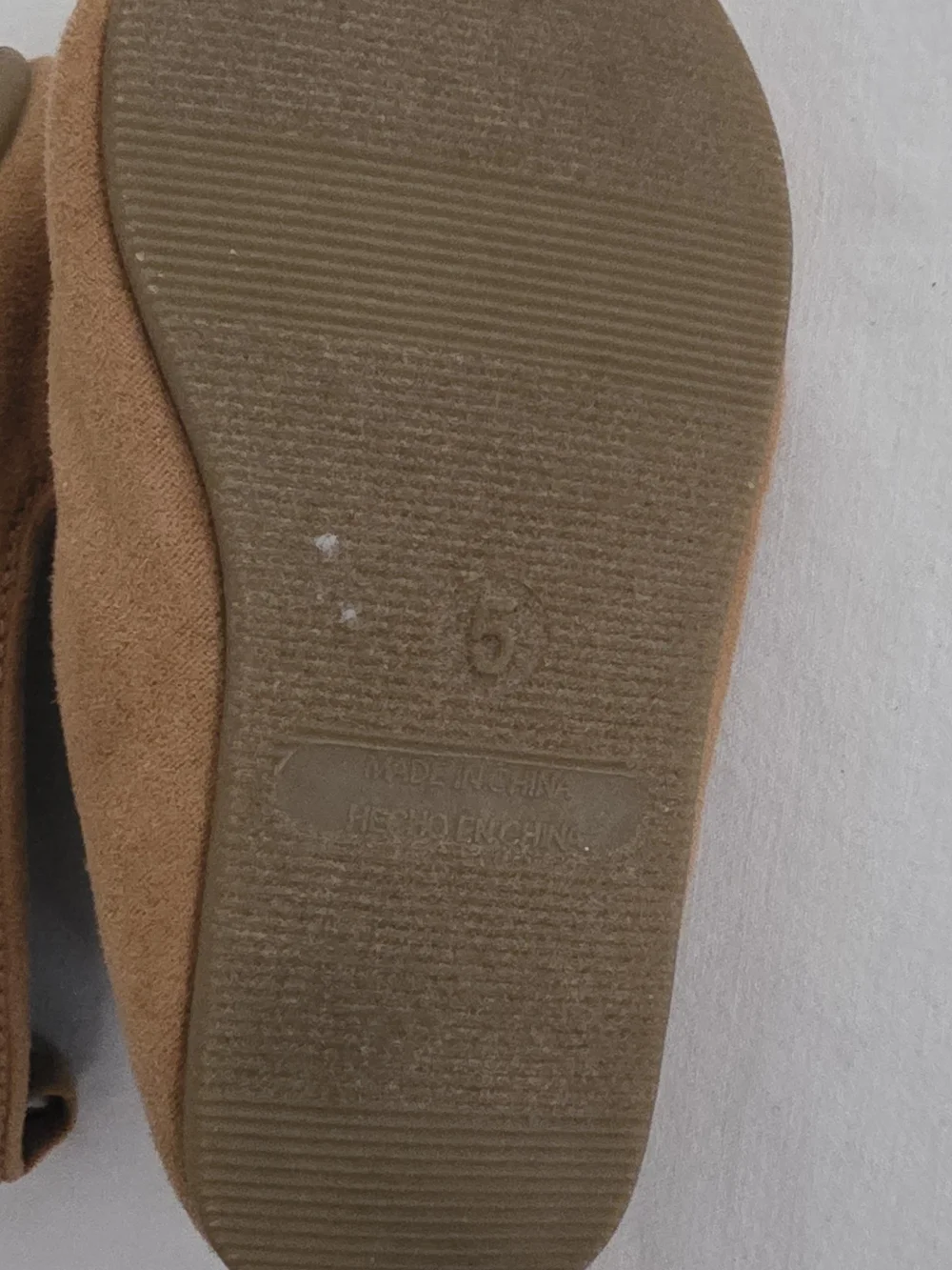 Old Navy Tan/Brown Girls' Fox Moccasins with Metallic Insole Size 5